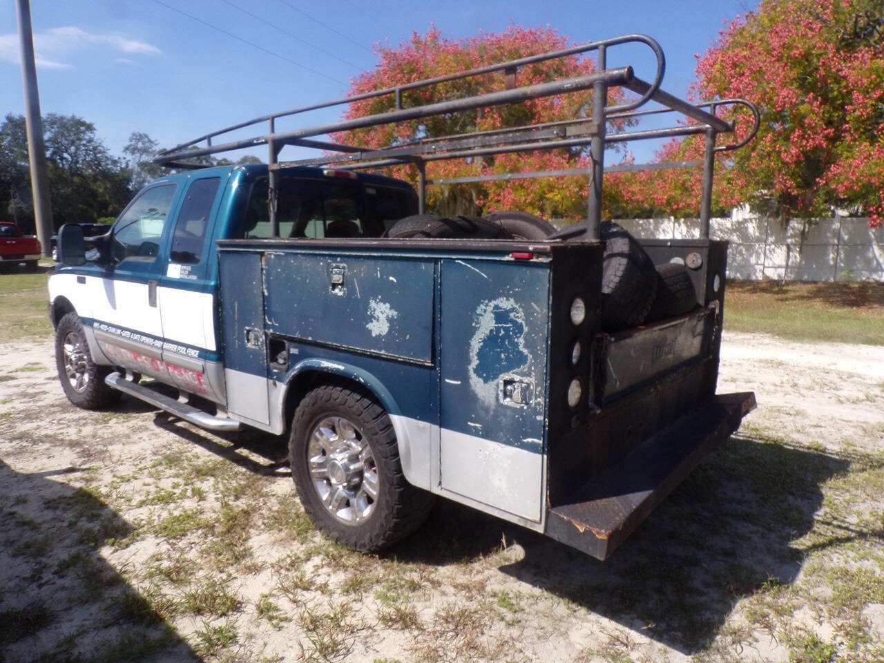 Used 2002 Ford F250 Lariat image 3