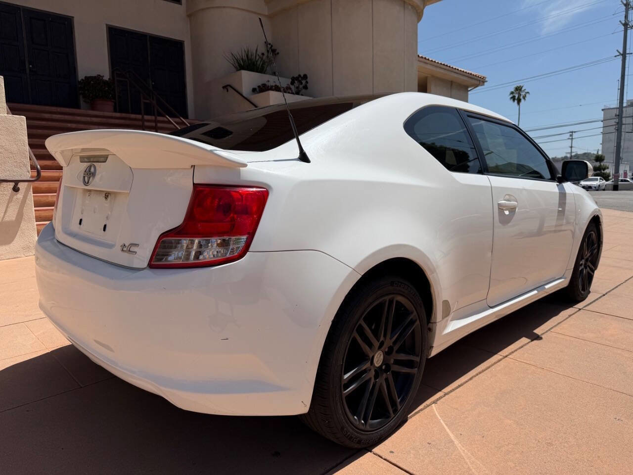 Used 2011 Scion tC image 4