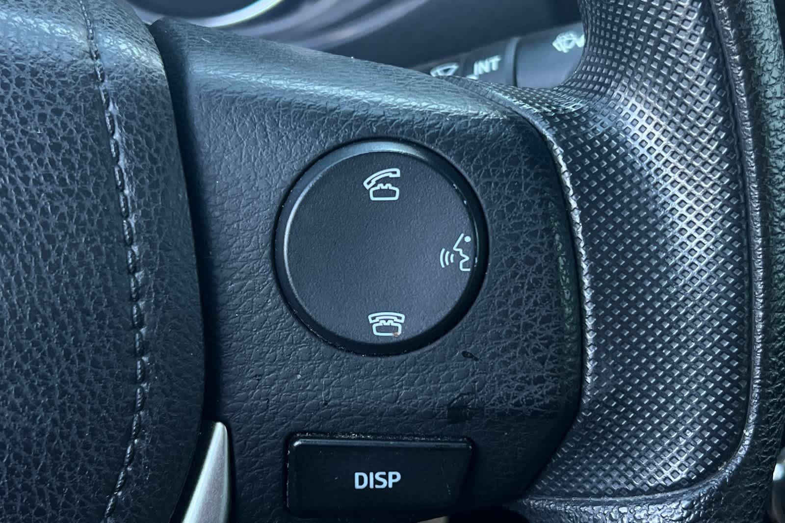 Used 2016 Toyota Corolla LE FWD image 27