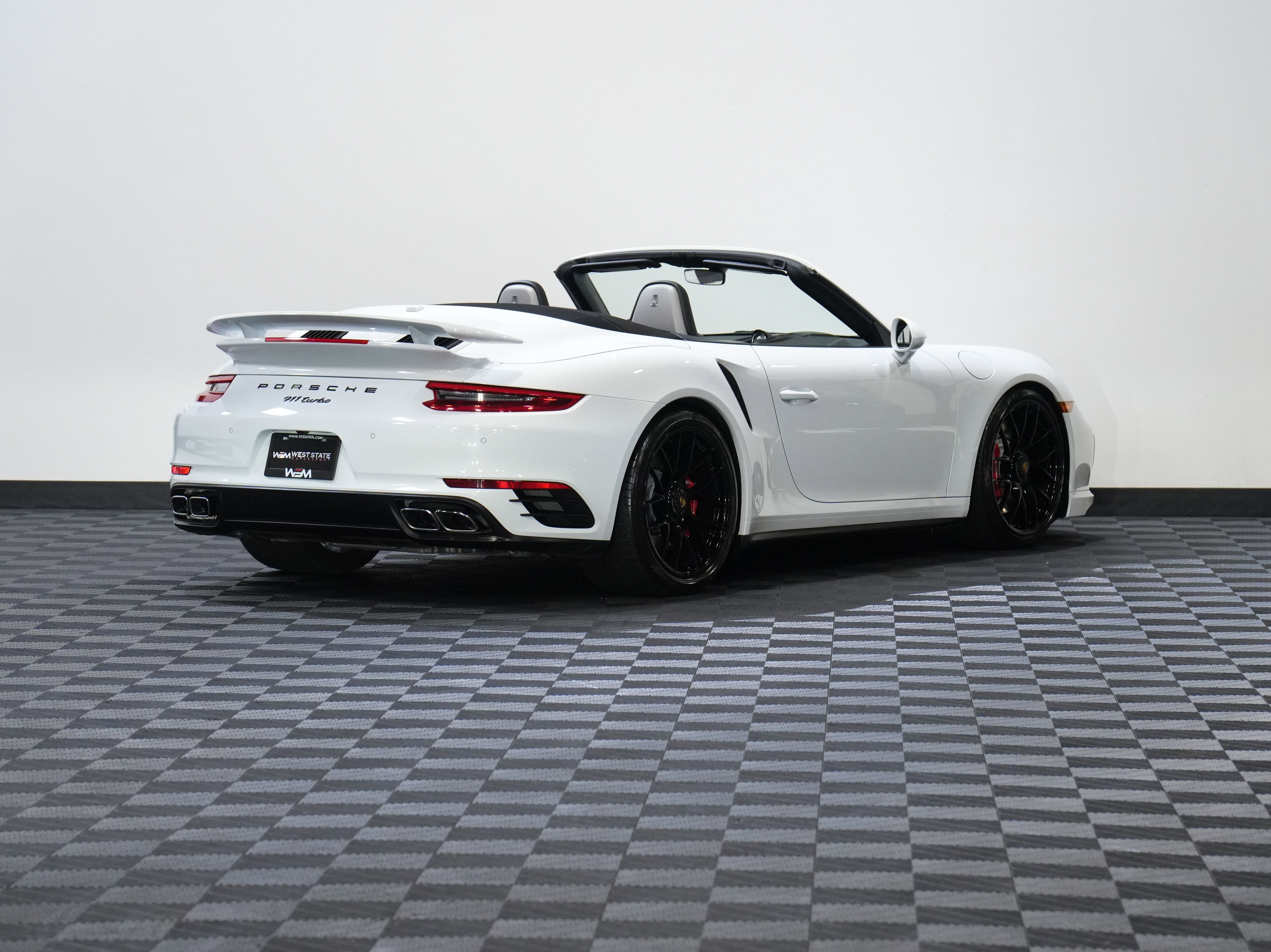 Used 2017 Porsche 911 Turbo AWD/4WD image 7