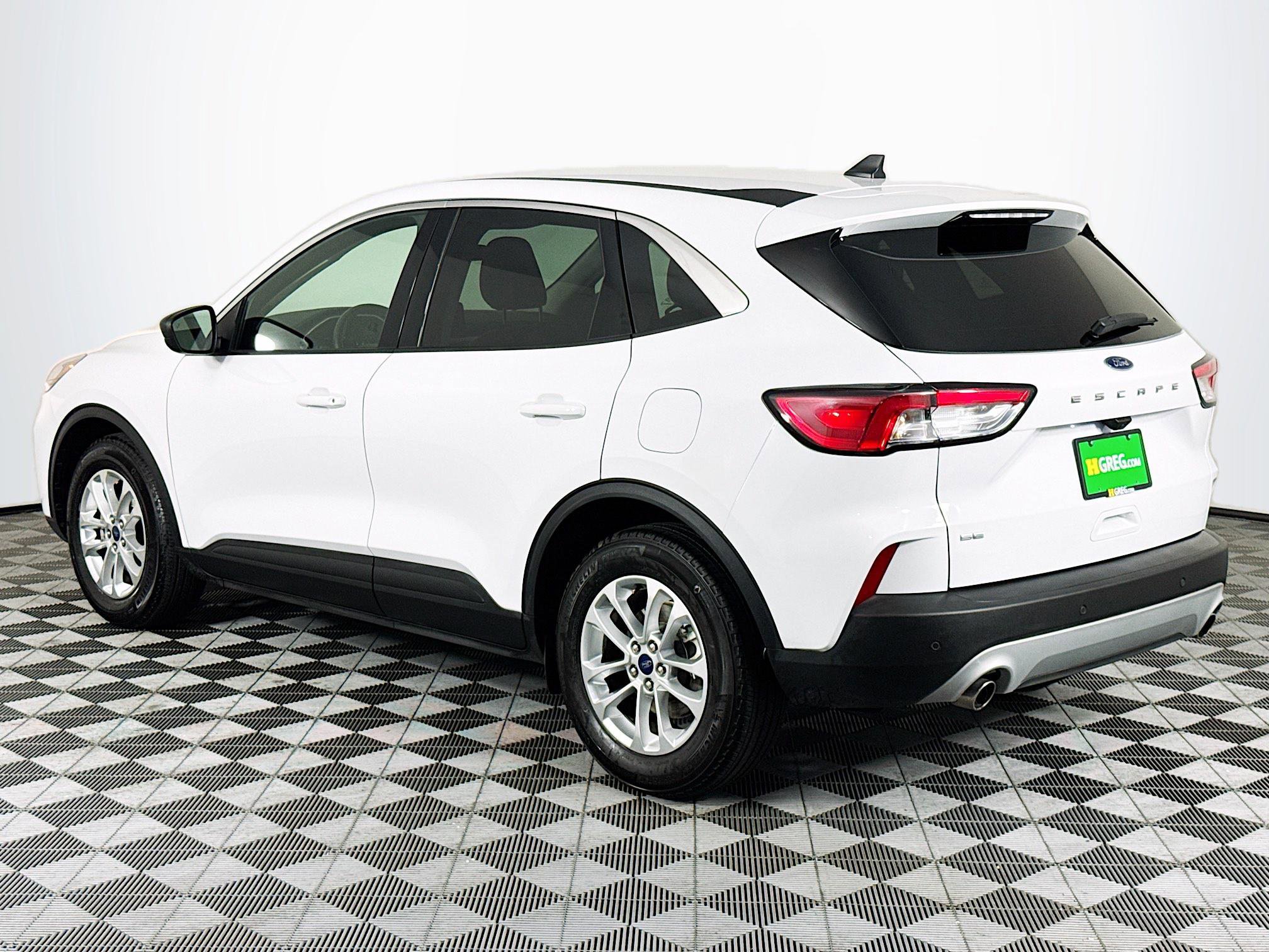 Used 2022 Ford Escape SE w/ Convenience Package image 6