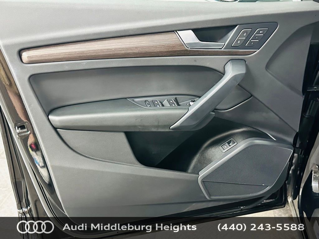 Certified 2023 Audi Q5 2.0T Premium w/ Convenience Package image 31