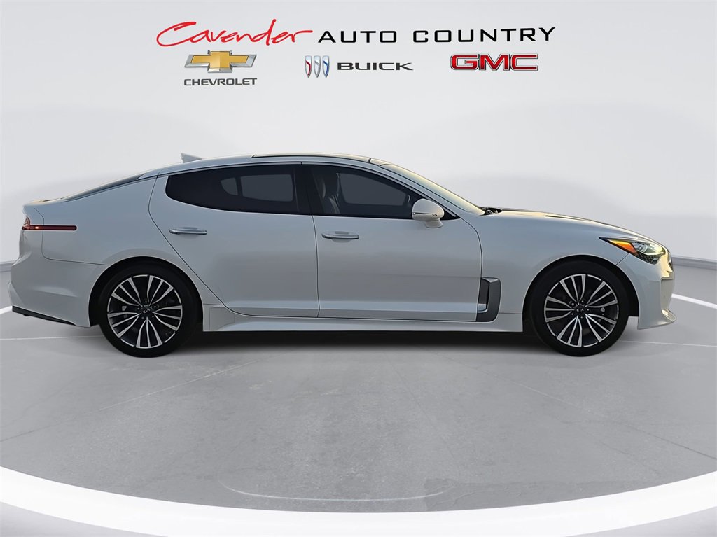 Used 2018 Kia Stinger Premium image 4