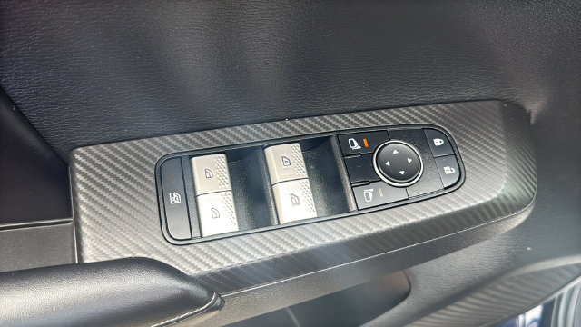 Used 2022 Mitsubishi Outlander SE AWD/4WD image 12