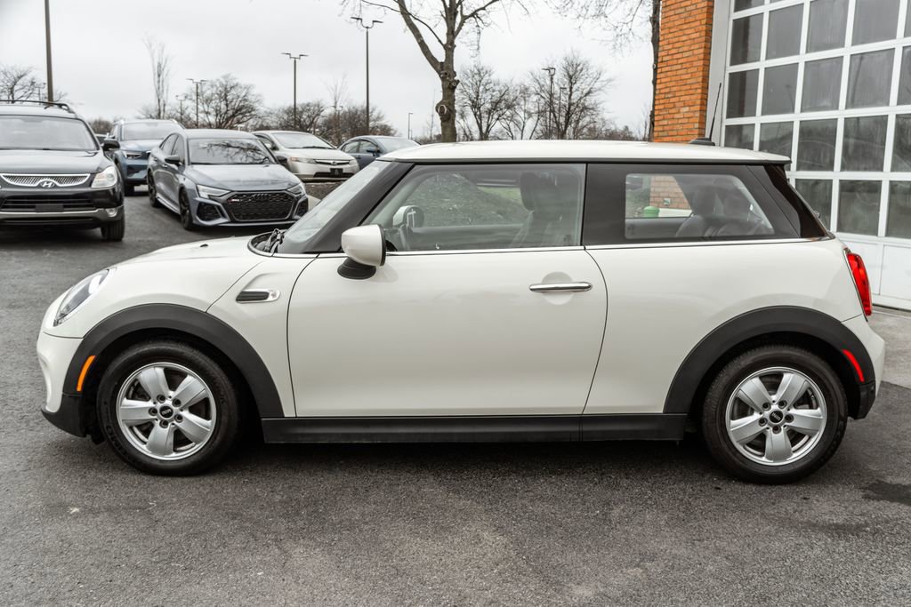 Used 2020 MINI Cooper 2-Door Hardtop image 39