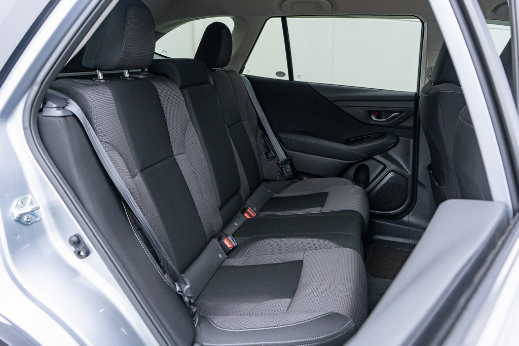 Used 2024 Subaru Outback Premium image 15