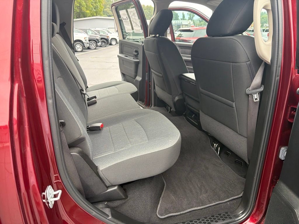 Used 2021 RAM 1500 Tradesman w/ Tradesman SXT Package AWD/4WD image 15