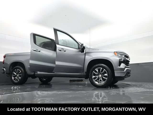 Used 2024 Chevrolet Silverado 1500 LT AWD/4WD image 31