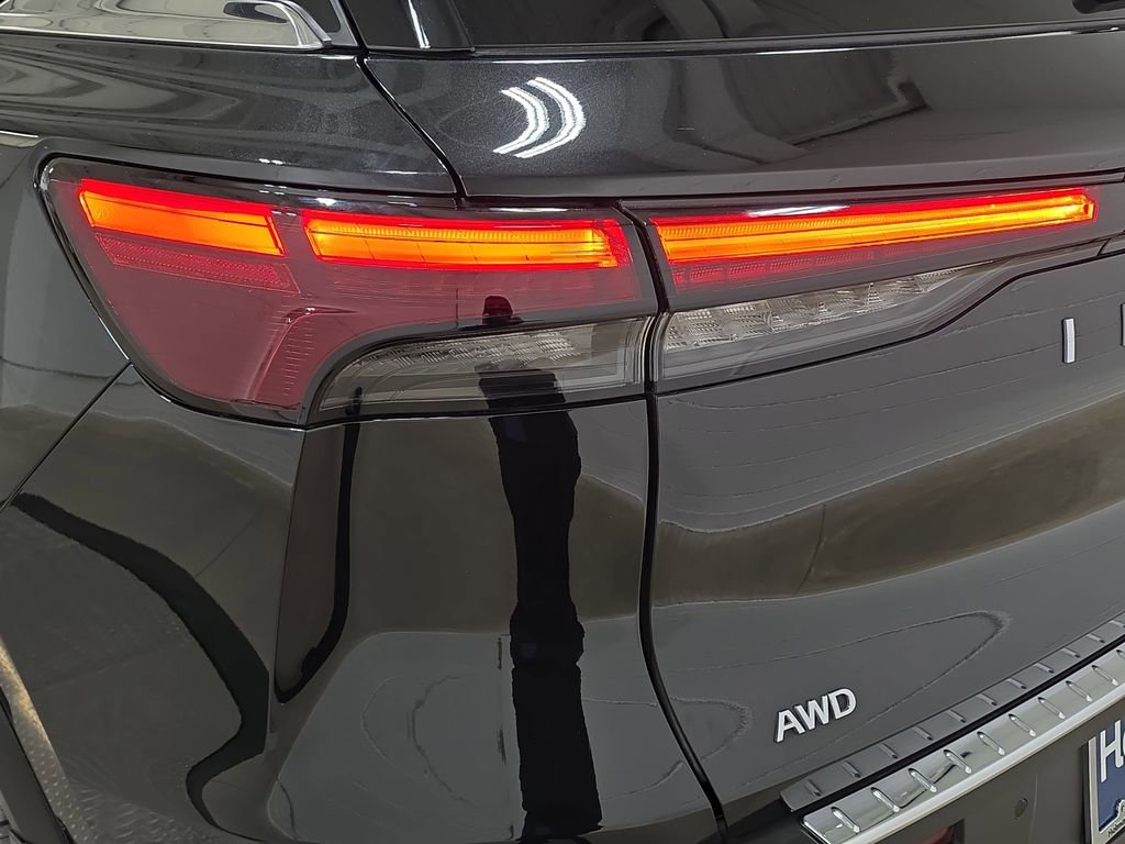 Used 2023 INFINITI QX60 Luxe w/ Cargo Package image 34