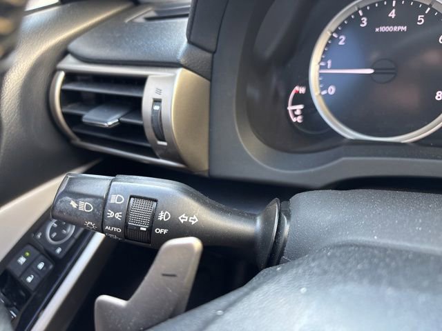 Used 2016 Lexus IS 300 AWD w/ Premium Package image 22