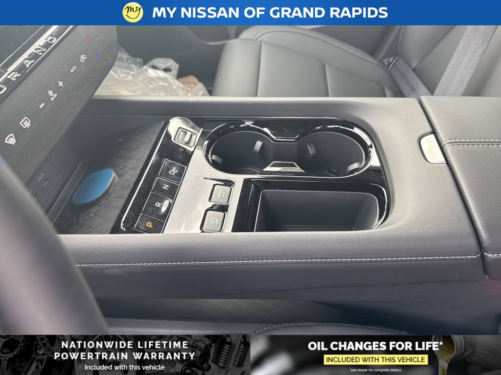 New 2026 Nissan Murano SV AWD/4WD image 13