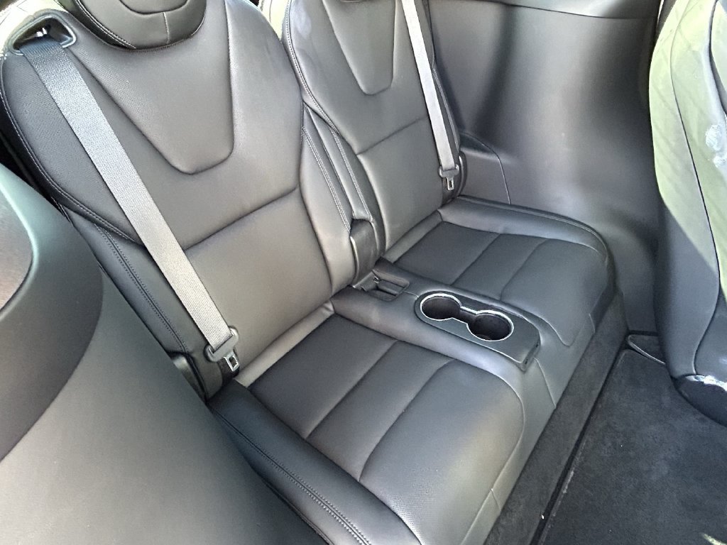 Used 2023 Tesla Model X AWD/4WD image 11