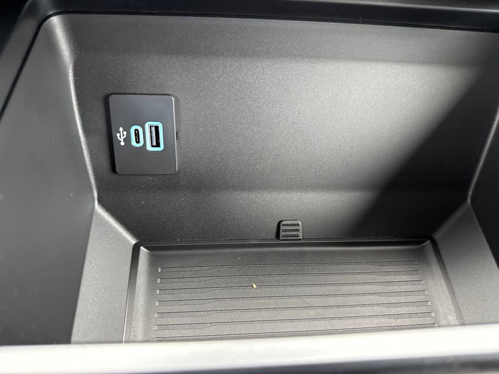 New 2026 Ford F250 XLT w/ Tremor Off-Road Package image 29