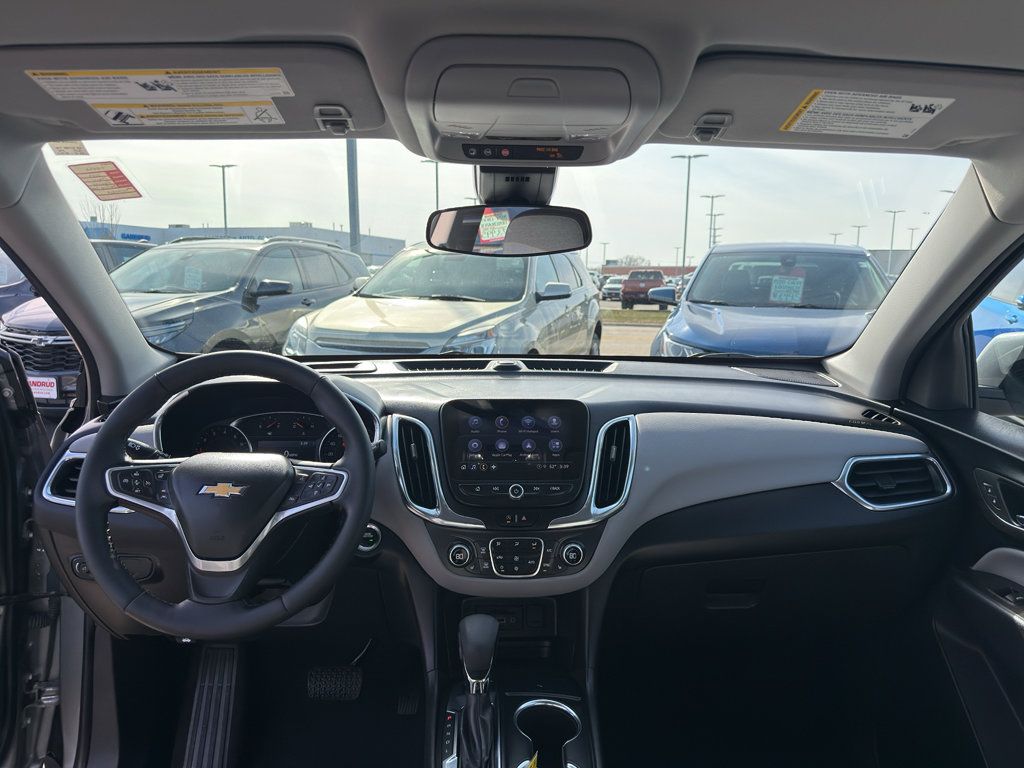 Used 2023 Chevrolet Equinox LT image 28