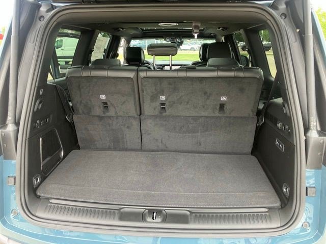 New 2026 Jeep Grand Wagoneer Limited AWD/4WD image 33