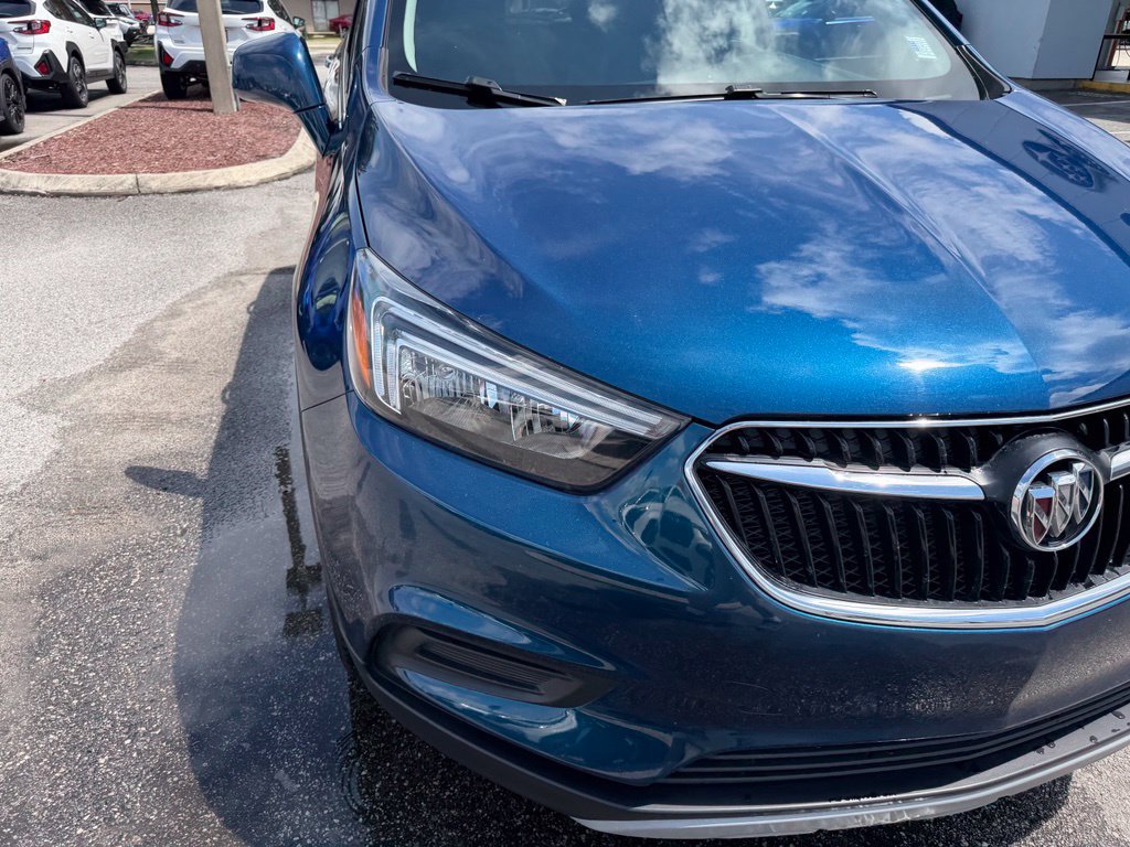 Used 2020 Buick Encore Preferred w/ Safety Package FWD image 14