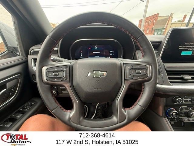 Used 2023 Chevrolet Suburban RST w/ Luxury Package AWD/4WD image 24