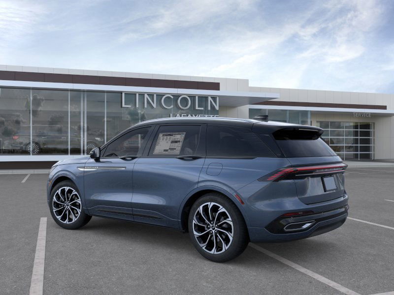 New 2026 Lincoln Nautilus Reserve image 4