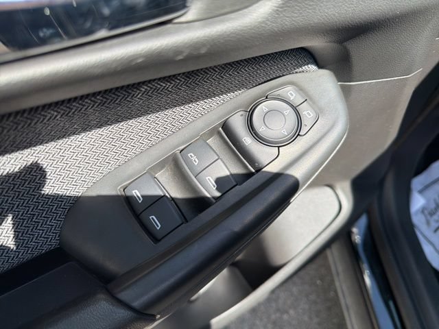 Used 2025 Chevrolet TrailBlazer LT AWD/4WD image 18