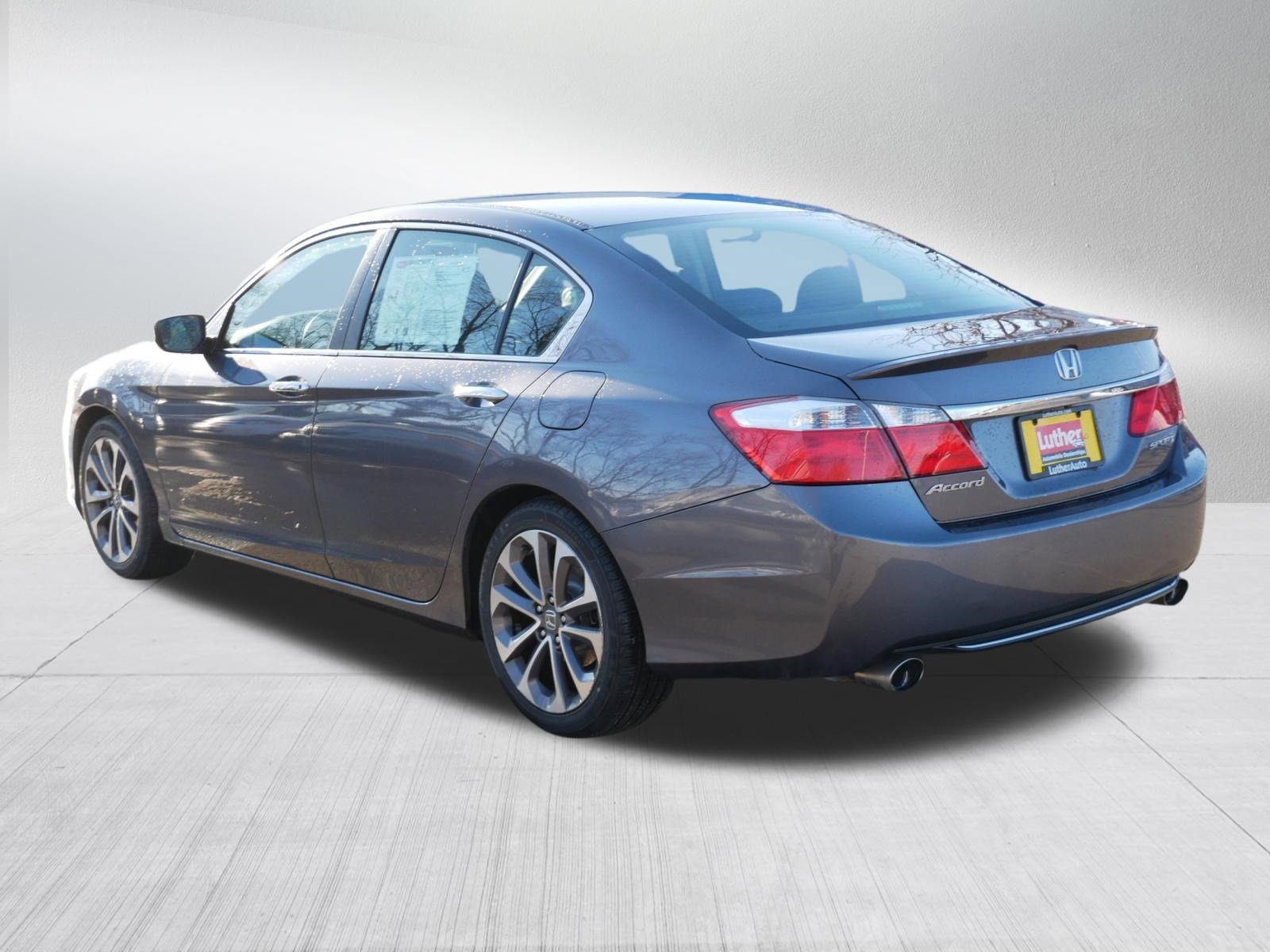 Used 2014 Honda Accord Sport image 5
