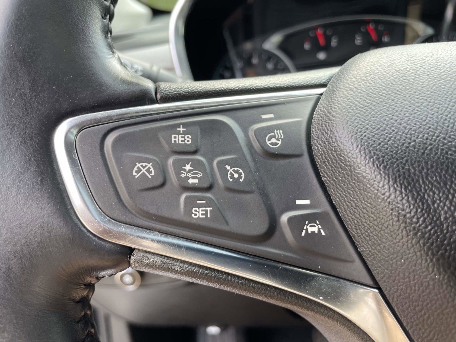 Used 2020 Chevrolet Equinox Premier image 10