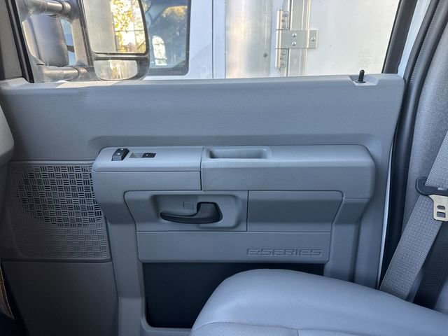 New 2026 Ford E-450 and Econoline 450 Super Duty w/ Power Equipment Group image 27