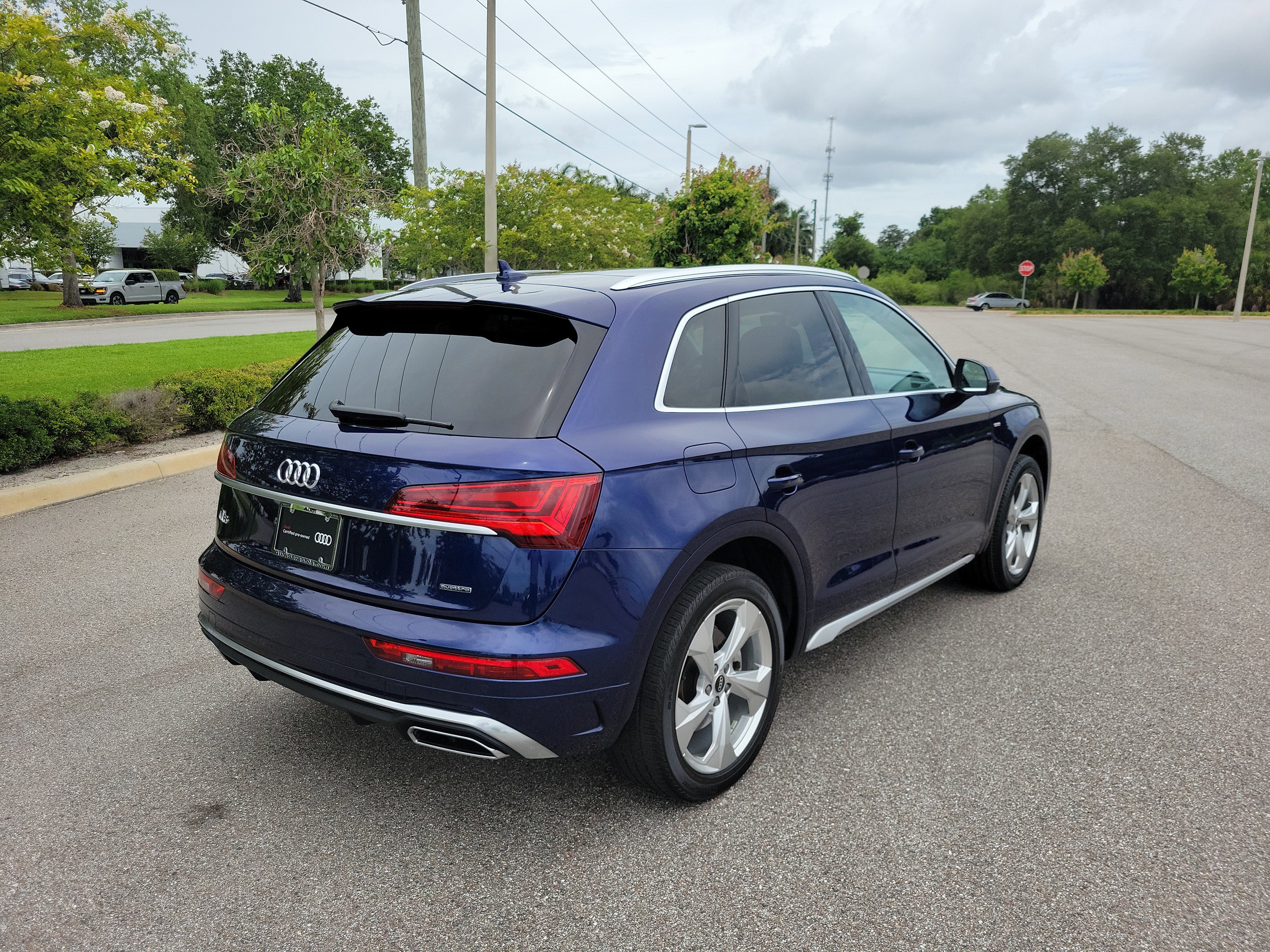 Used 2023 Audi Q5 2.0T Premium Plus AWD/4WD image 4
