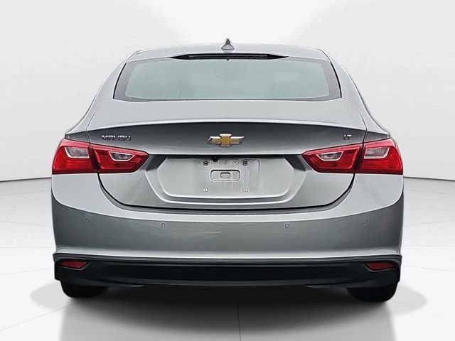 Used 2025 Chevrolet Malibu LT image 4