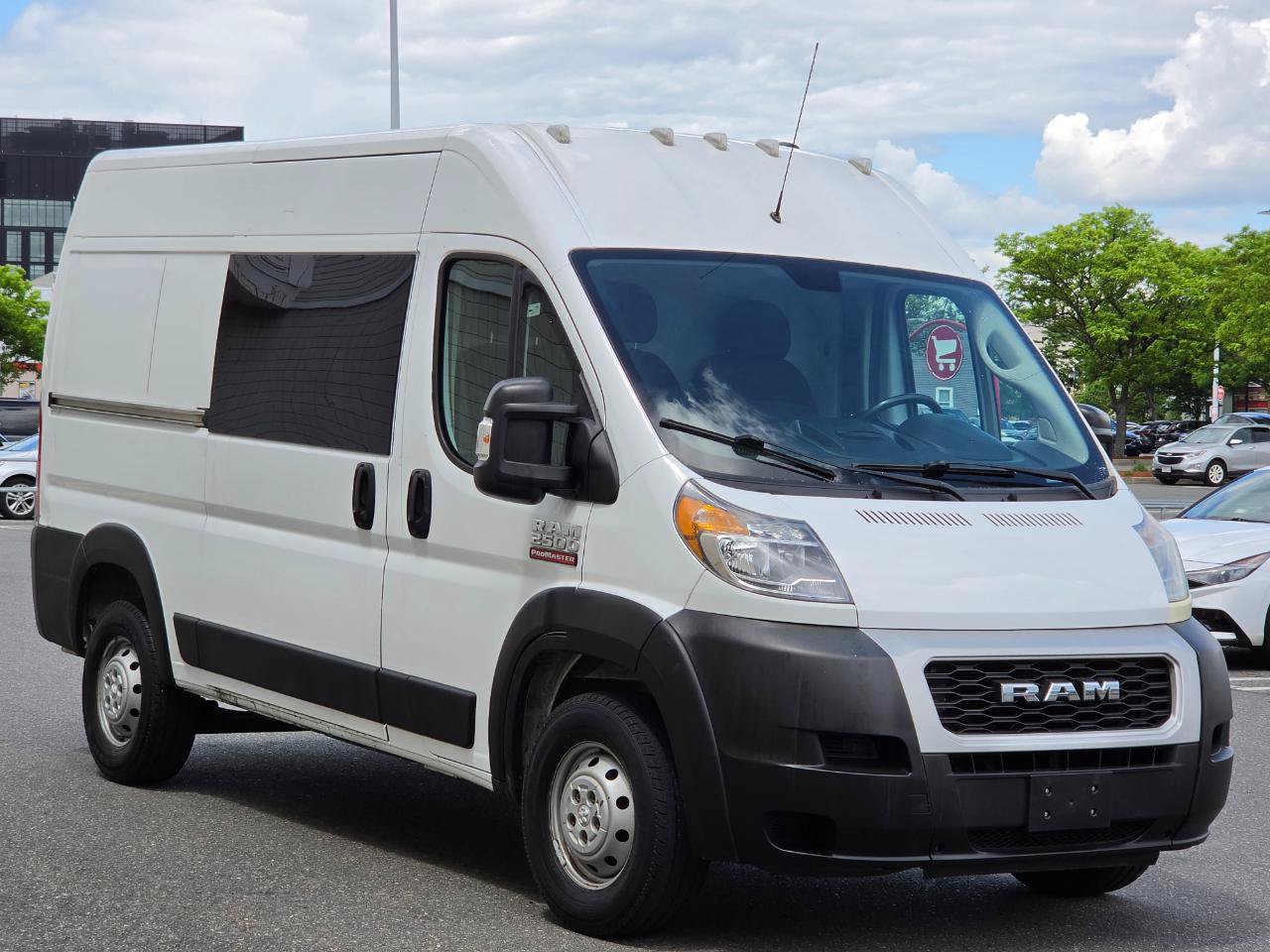 Used 2019 RAM ProMaster 2500 FWD image 3