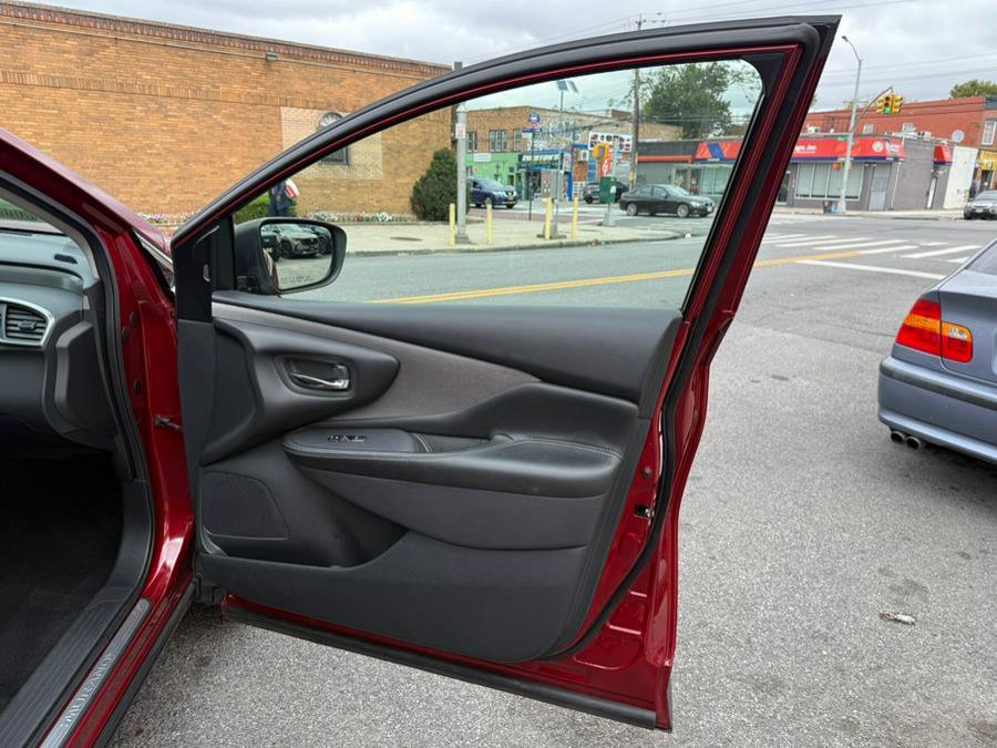 Used 2021 Nissan Murano SV w/ SV Special Edition Package image 22