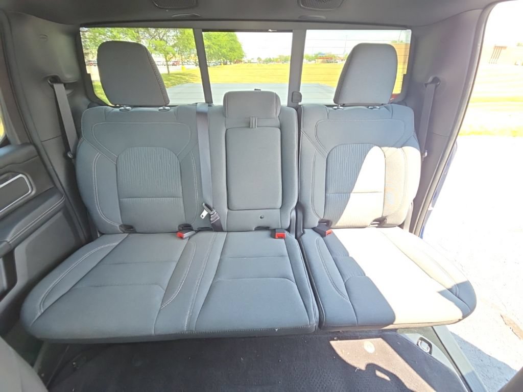 Used 2023 RAM 1500 Big Horn AWD/4WD image 20