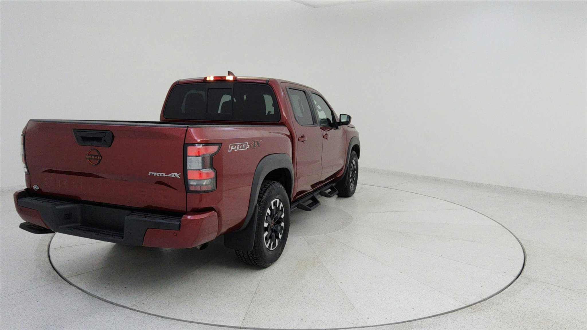 Used 2022 Nissan Frontier PRO-4X w/ Technology Package image 4