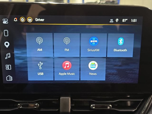 New 2026 Chevrolet Equinox RS w/ Convenience Package III FWD image 25