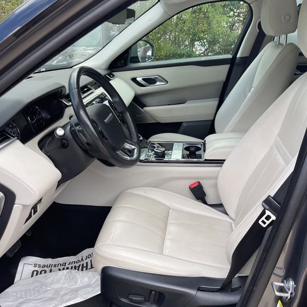 Used 2019 Land Rover Range Rover Velar S image 3