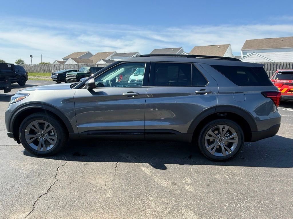 New 2026 Ford Explorer Active AWD/4WD image 6
