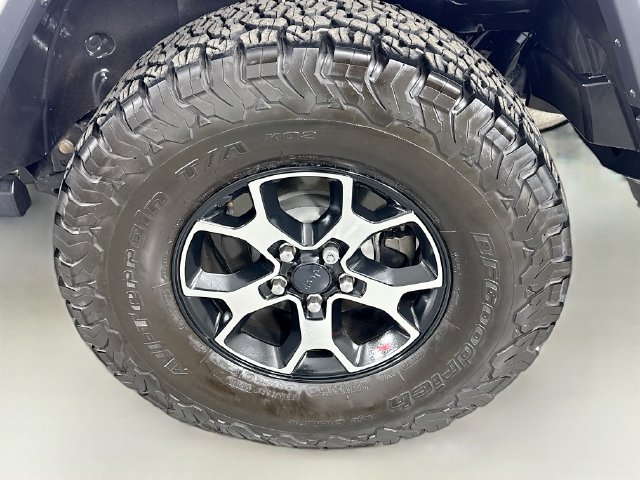 Used 2020 Jeep Wrangler Unlimited Rubicon AWD/4WD image 30