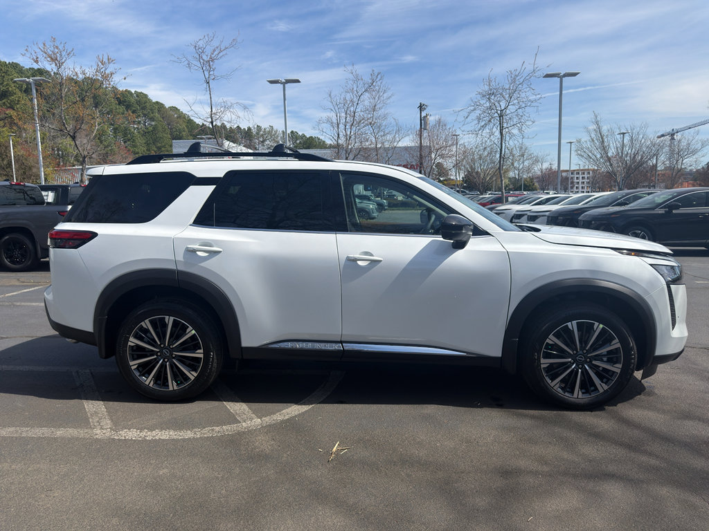 New 2026 Nissan Pathfinder Platinum image 7