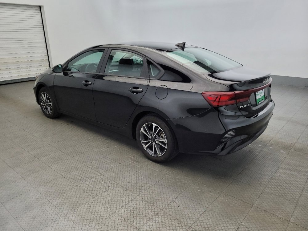 Used 2023 Kia Forte LXS w/ LXS Technology Package image 3