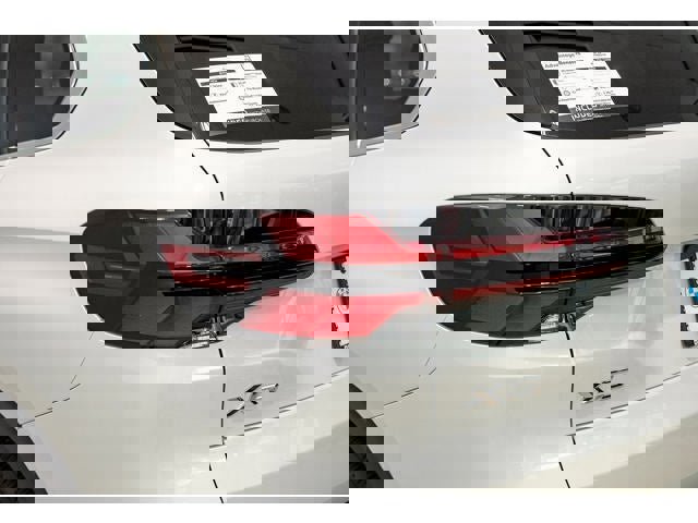 New 2026 BMW X5 xDrive50e w/ Premium Package image 50