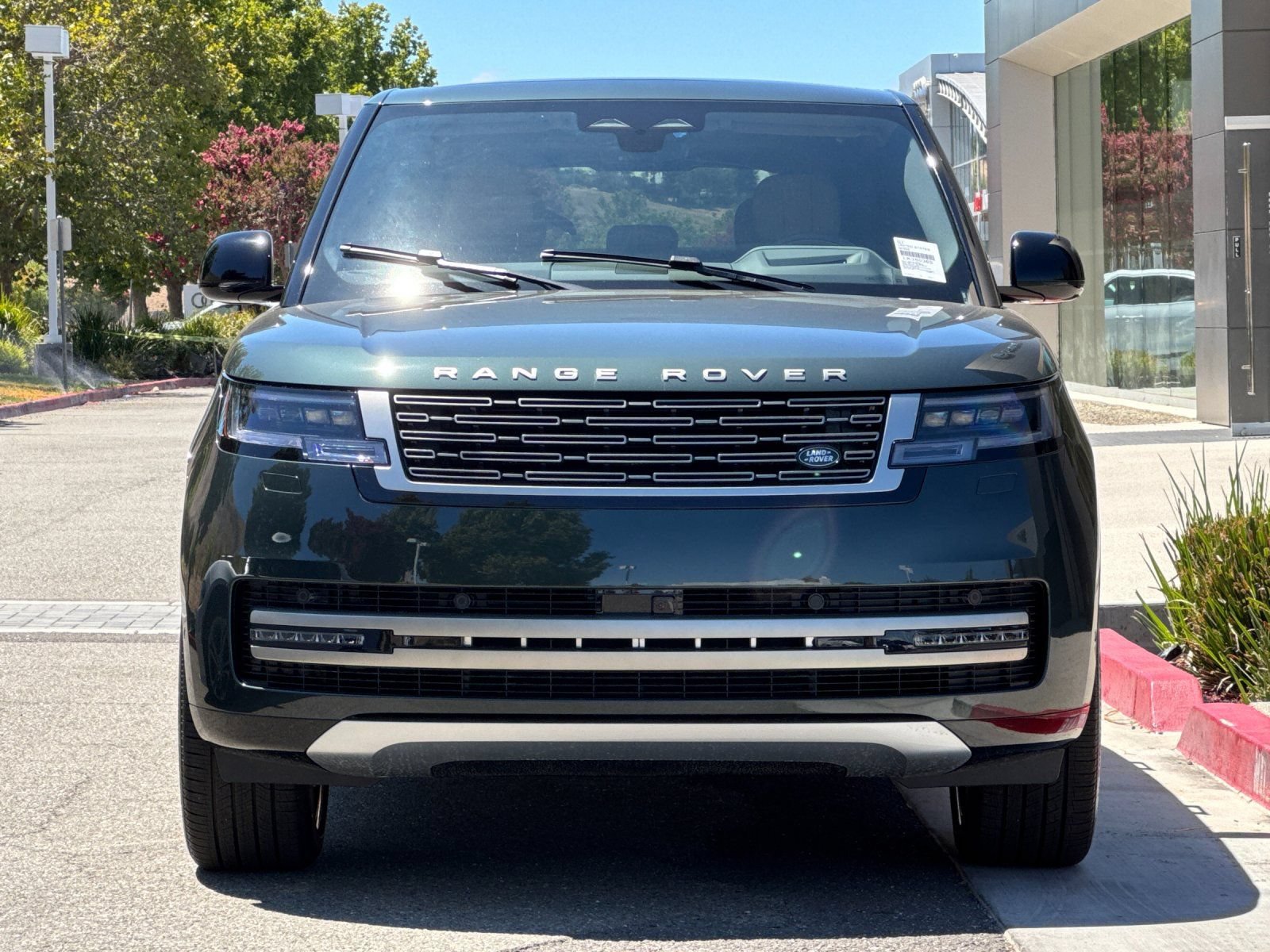 New 2026 Land Rover Range Rover SE AWD/4WD image 9