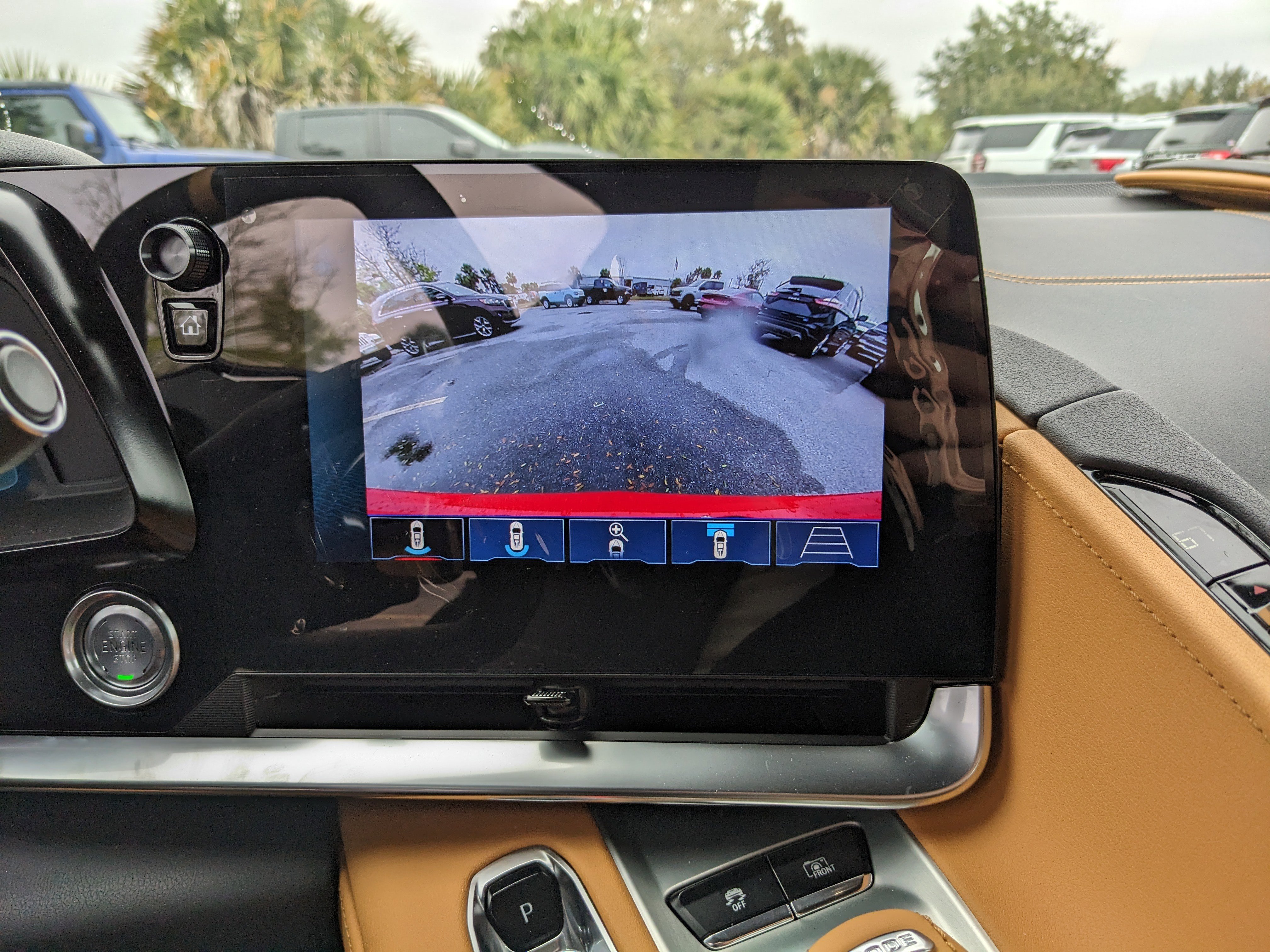 Used 2025 Chevrolet Corvette 2LT image 27