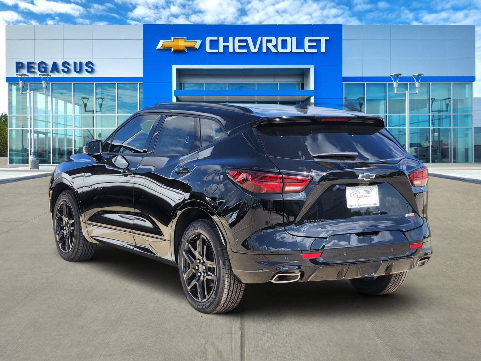 New 2026 Chevrolet Blazer RS w/ Driver Confidence II Package FWD image 5