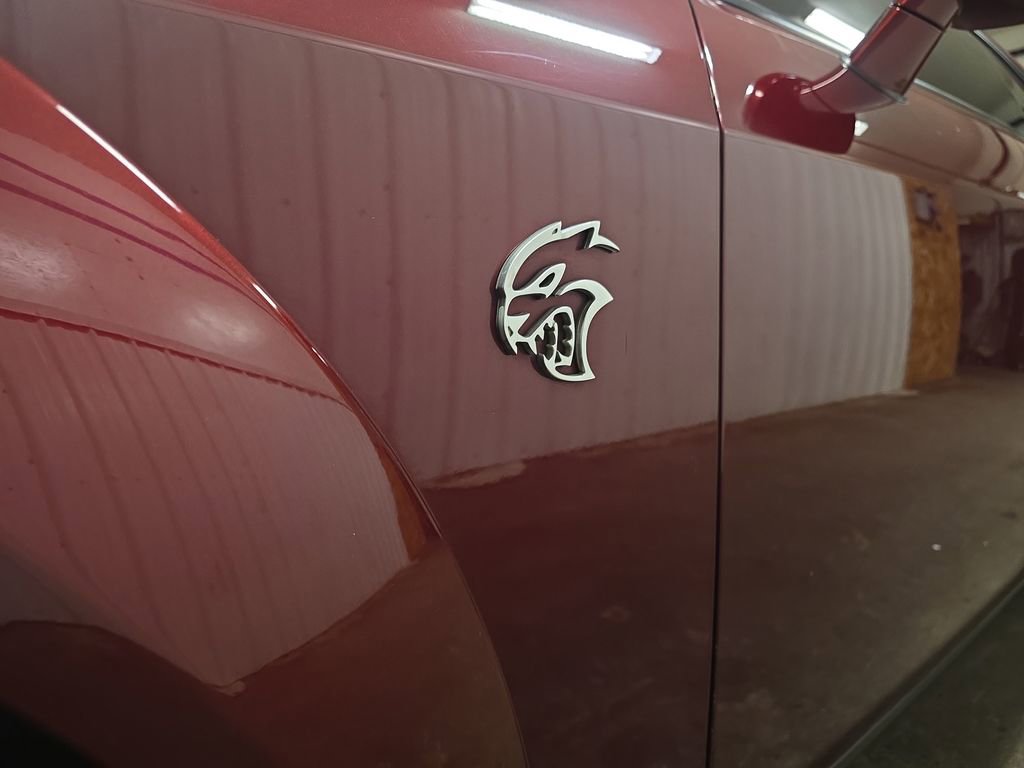 Used 2018 Dodge Challenger SRT Hellcat RWD image 22