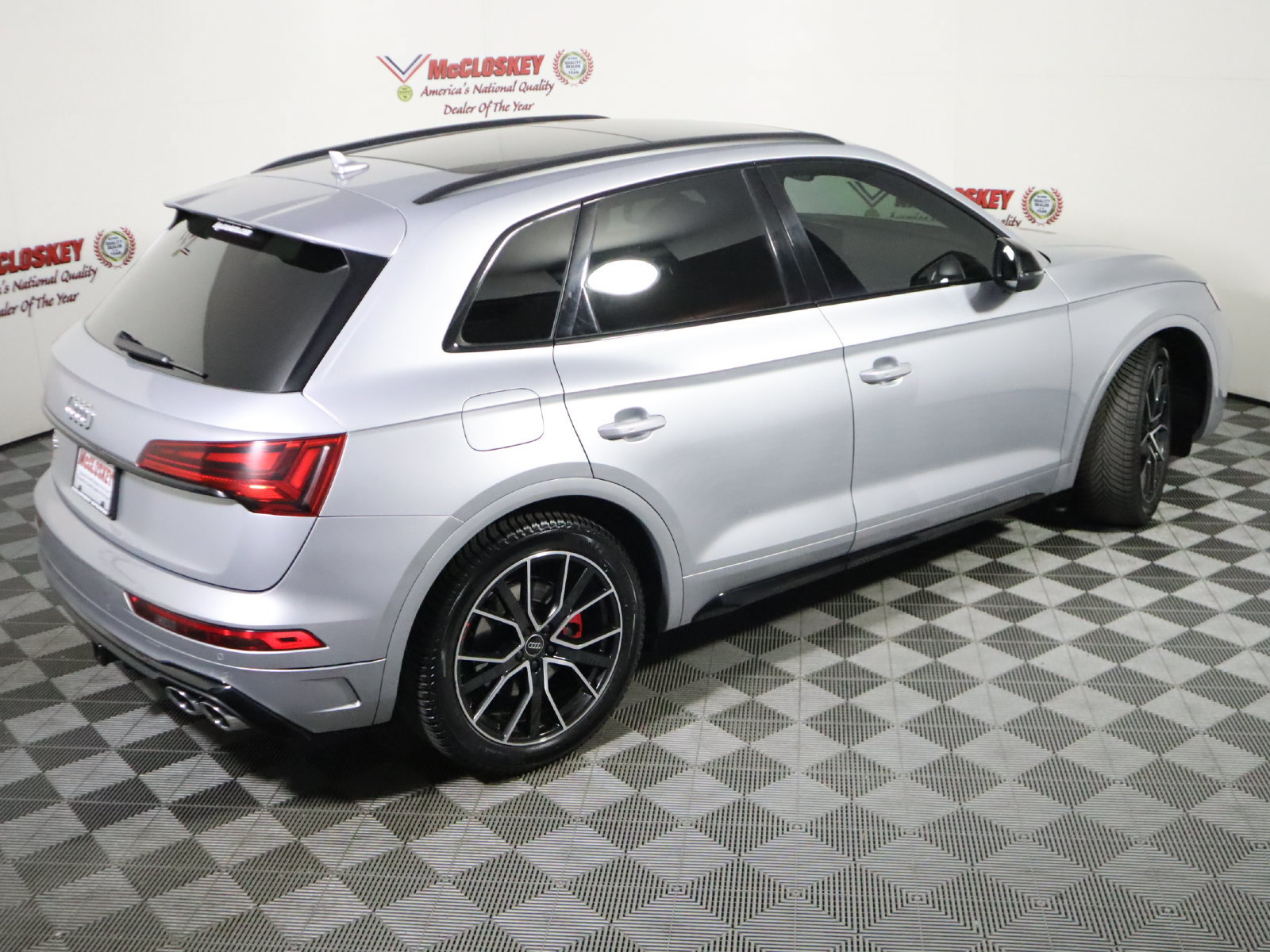 Used 2023 Audi SQ5 Premium Plus AWD/4WD image 4