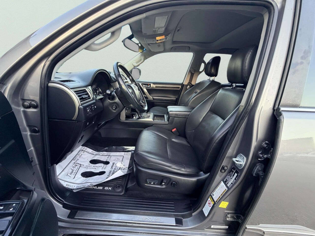 Used 2014 Lexus GX 460 image 18