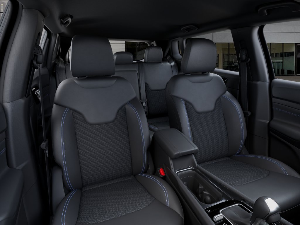 New 2026 Jeep Compass Latitude AWD/4WD image 16