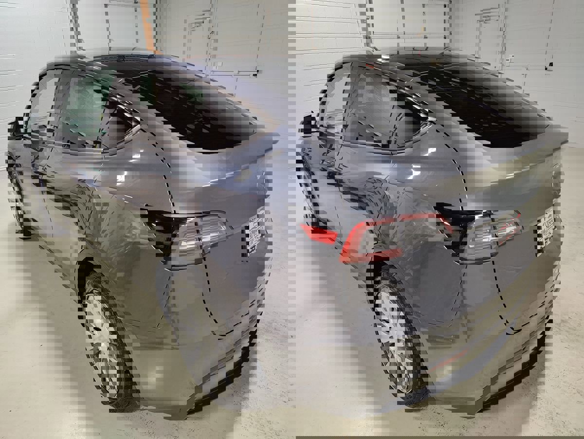 Used 2023 Tesla Model Y Long Range image 19