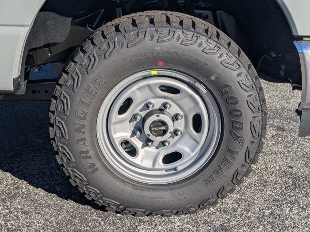New 2026 Ford F250 XL w/ XL Off-Road Package image 12