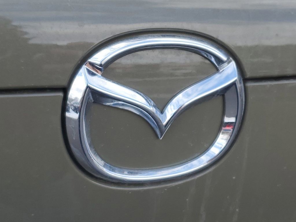 Used 2025 MAZDA CX-30 Carbon image 8