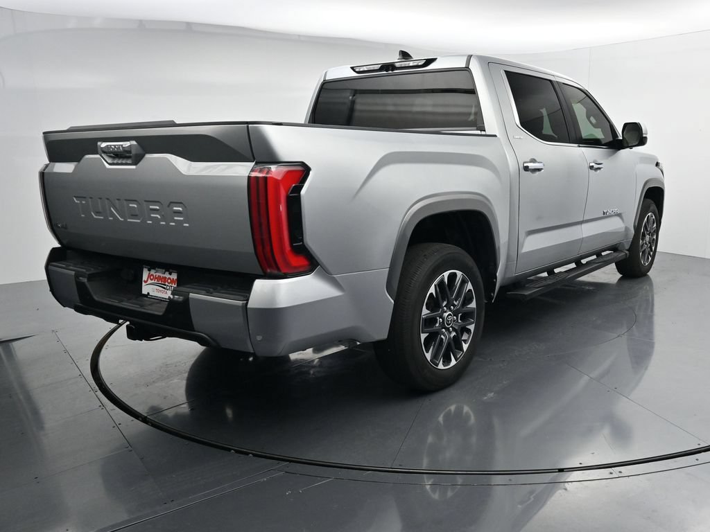 Used 2024 Toyota Tundra Limited AWD/4WD image 7